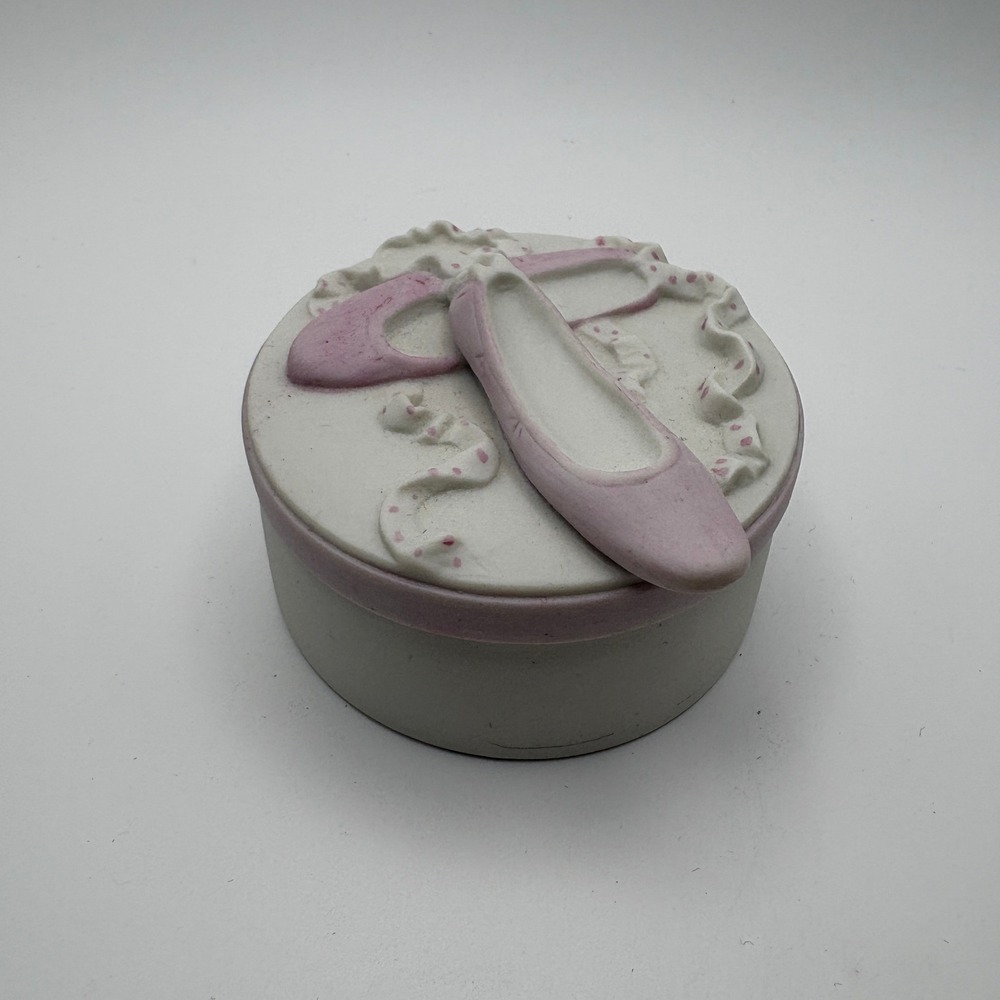 Vtg Lefton China Pink Ballet Slippers Trinket Box Hand Painted Porcelain 03420